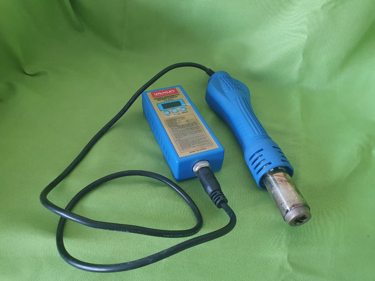 Estação de Ar Quente Yaxun YX-8033